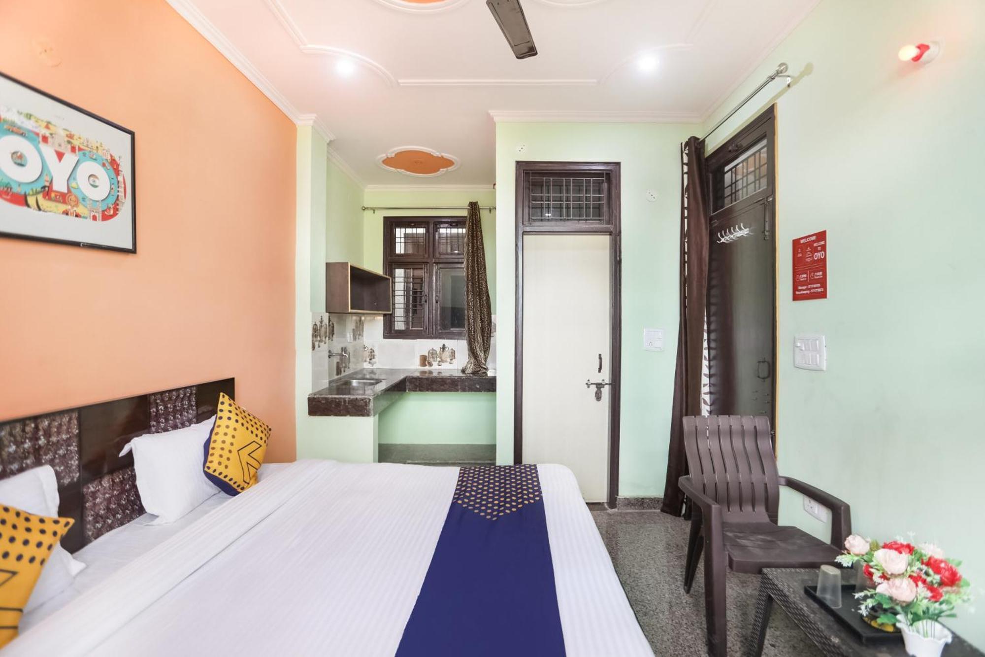 Spot On Main View Guest House Near Leisure Valley Park Γκουργκάον Εξωτερικό φωτογραφία